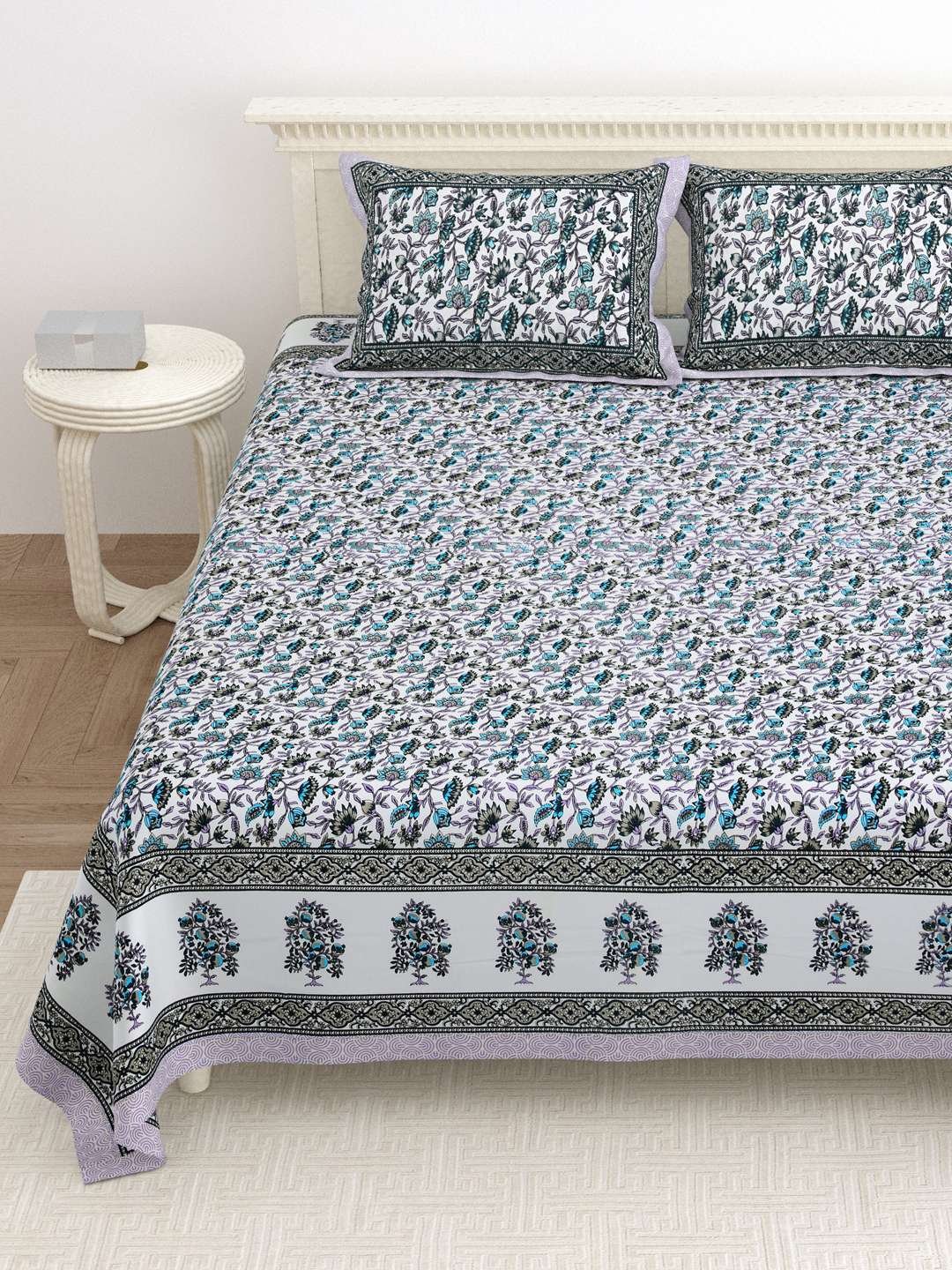 100% Pure Cotton Traditional Printed Bedsheet for Double Bed King Size Bedsheet with 2 Pillow Covers