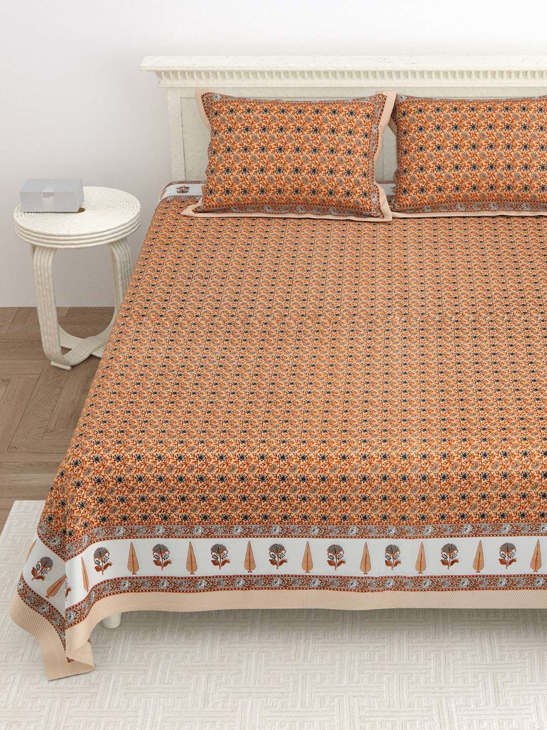 100% Pure Cotton Traditional Printed Bedsheet for Double Bed King Size Bedsheet with 2 Pillow Covers