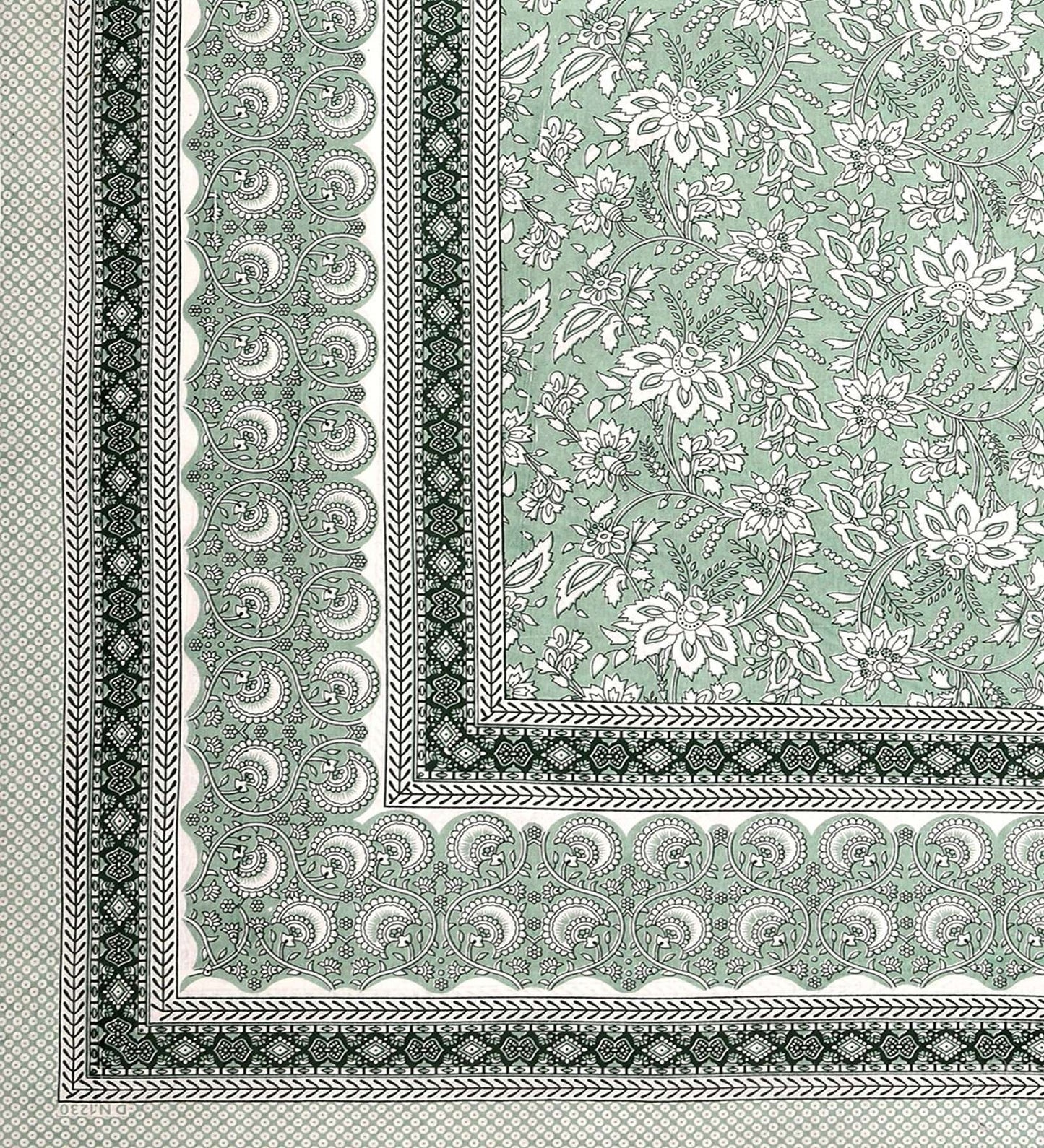 100% Pure Cotton Traditional Printed Bedsheet for Double Bed King Size Bedsheet with 2 Pillow Covers