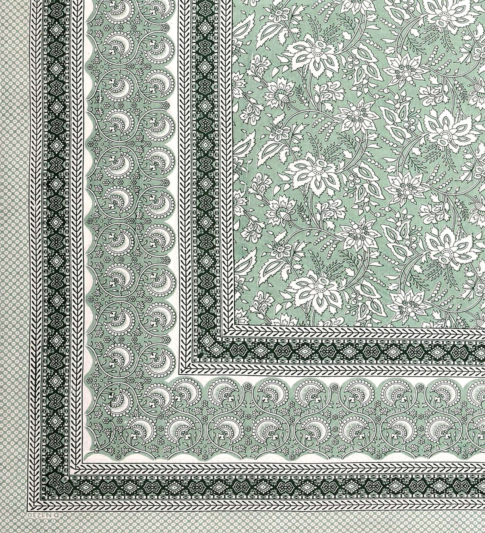 100% Pure Cotton Traditional Printed Bedsheet for Double Bed King Size Bedsheet with 2 Pillow Covers
