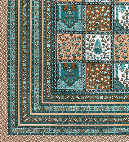 100% Pure Cotton Traditional Printed Bedsheet for Double Bed King Size Bedsheet with 2 Pillow Covers