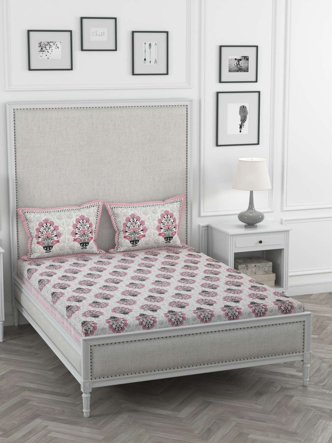 100% Pure Cotton Traditional Printed Bedsheet for Double Bed King Size Bedsheet with 2 Pillow Covers