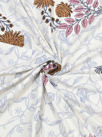 100% Pure Cotton Traditional Printed Bedsheet for Double Bed King Size Bedsheet with 2 Pillow Covers
