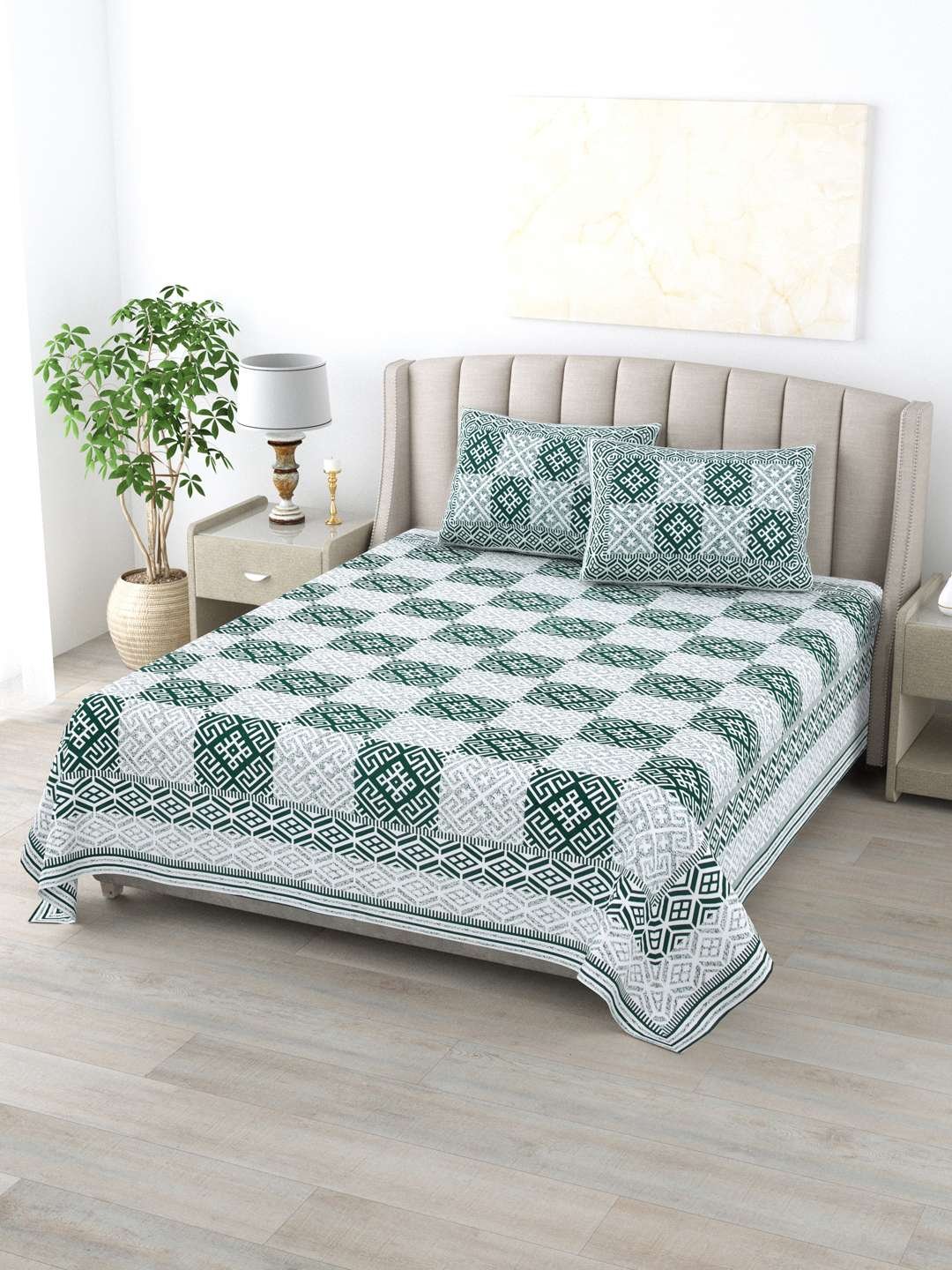 100% Pure Cotton Traditional Printed Bedsheet for Double Bed King Size Bedsheet with 2 Pillow Covers