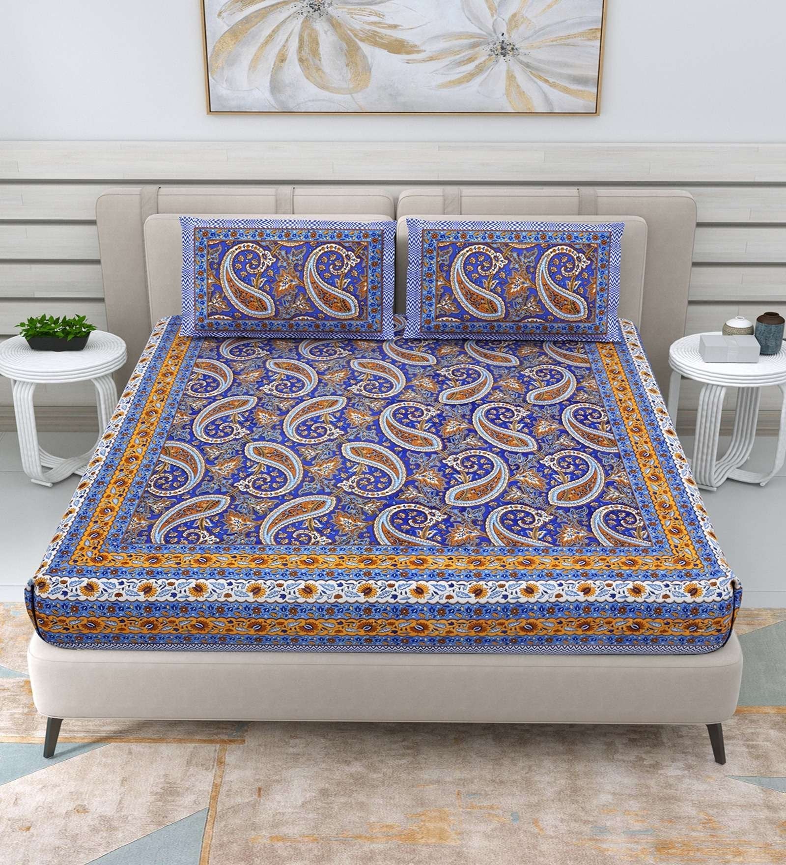 100% Pure Cotton Traditional Printed Bedsheet for Double Bed King Size Bedsheet with 2 Pillow Covers
