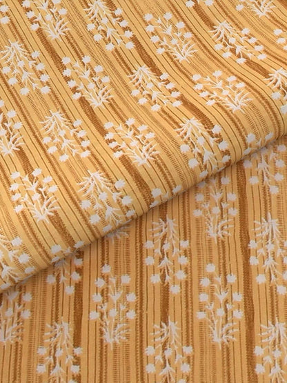100% Pure Cotton Traditional Printed Bedsheet for Double Bed King Size Bedsheet with 2 Pillow Covers