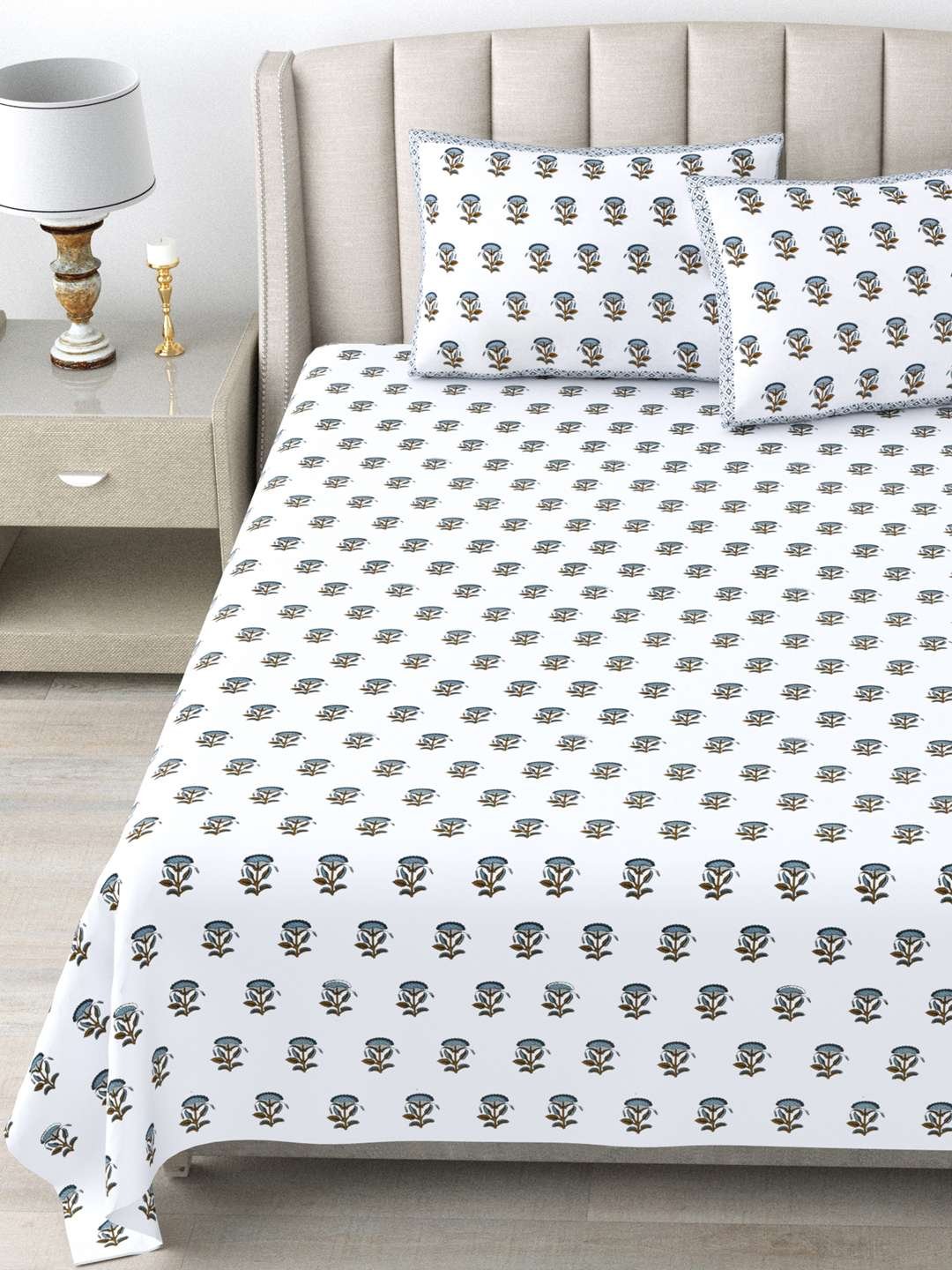 100% Pure Cotton Traditional Printed Bedsheet for Double Bed King Size Bedsheet with 2 Pillow Covers