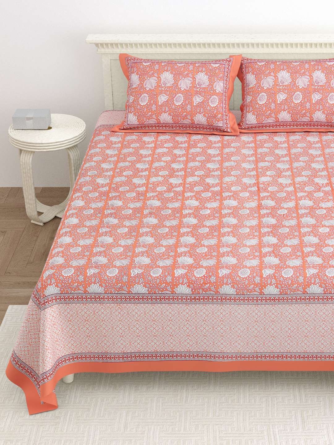 100% Pure Cotton Traditional Printed Bedsheet for Double Bed King Size Bedsheet with 2 Pillow Covers