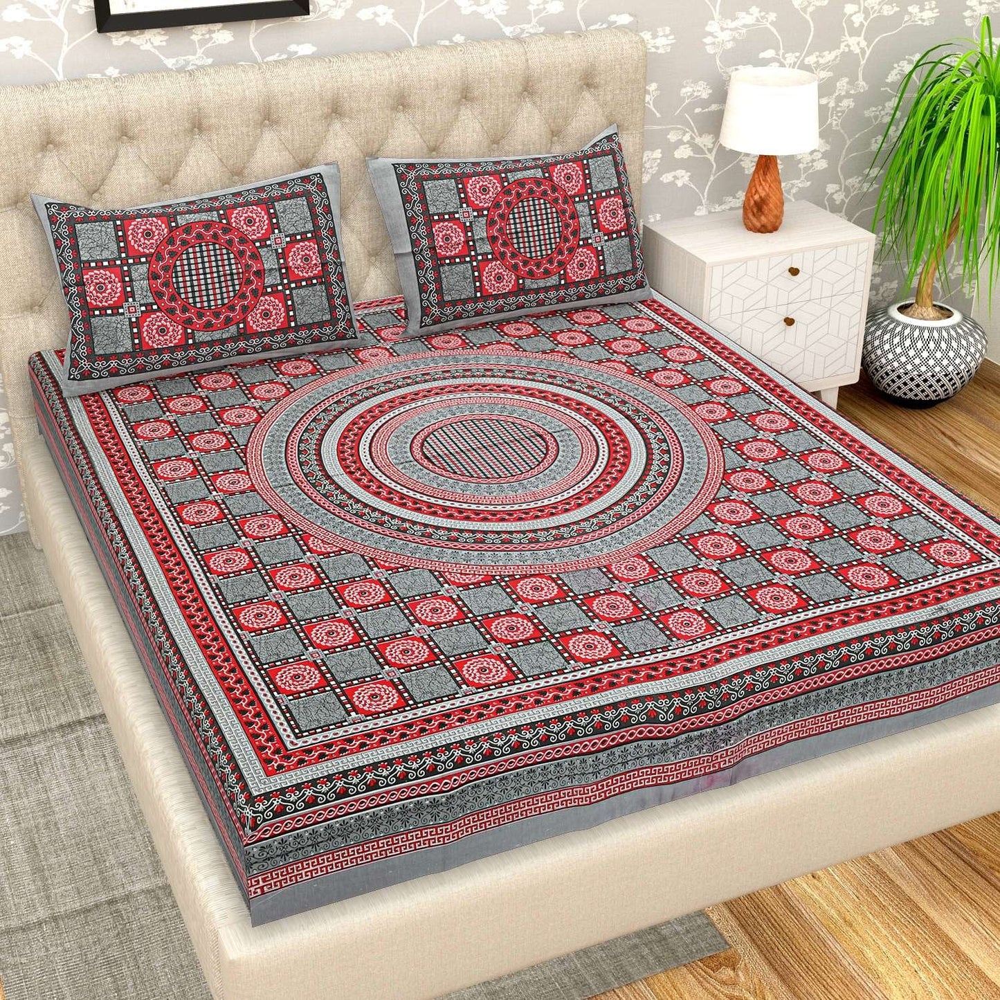 100% Pure Cotton Traditional Printed Bedsheet for Double Bed King Size Bedsheet with 2 Pillow Covers