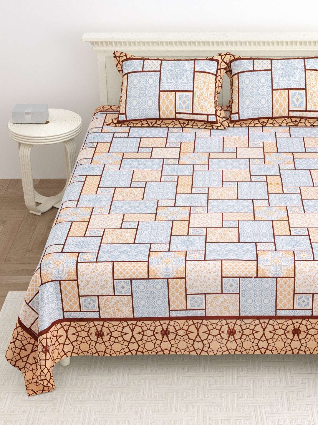 100% Pure Cotton Traditional Printed Bedsheet for Double Bed King Size Bedsheet with 2 Pillow Covers