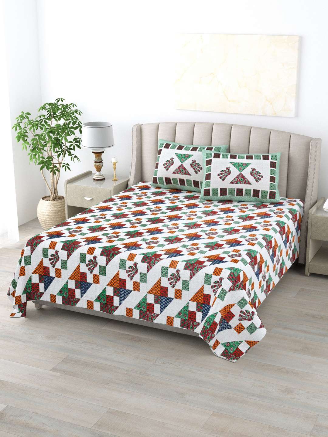 100% Pure Cotton Traditional Printed Bedsheet for Double Bed King Size Bedsheet with 2 Pillow Covers