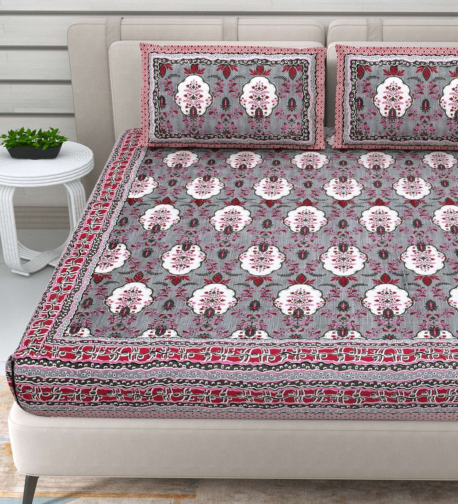 100% Pure Cotton Traditional Printed Bedsheet for Double Bed King Size Bedsheet with 2 Pillow Covers