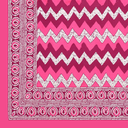 100% Pure Cotton Traditional Printed Bedsheet for Double Bed King Size Bedsheet with 2 Pillow Covers