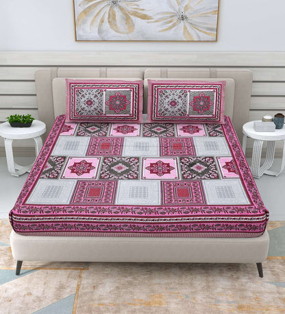 100% Pure Cotton Traditional Printed Bedsheet for Double Bed King Size Bedsheet with 2 Pillow Covers